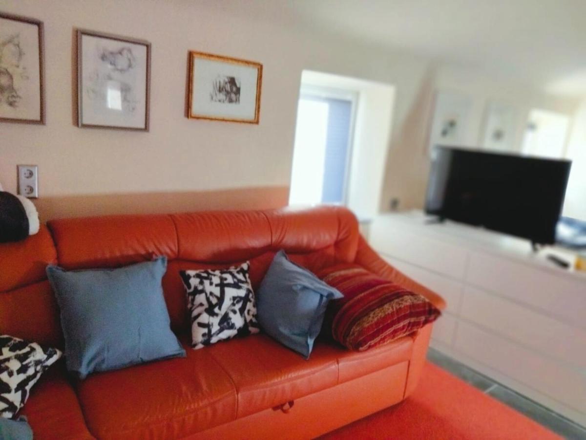 Zelfies Kunstapartment. Nonnweiler Bagian luar foto
